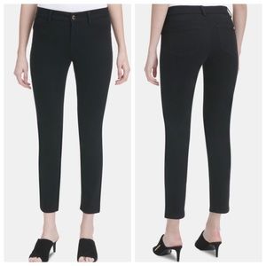 Calvin Klein Black Women's Misses Cotton Twill Four Pocket Pant Size 14